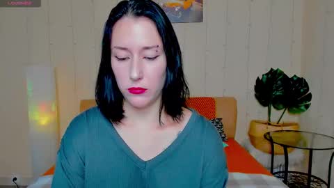 Snapshot of adell_berry chatting on September 18, 2:48 am Adel online show from September 18, 2:48 am