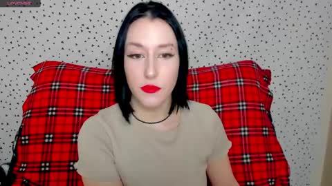 Snapshot of adell_berry chatting on March 6, 2:30 am Adel online show from March 6, 2:30 am