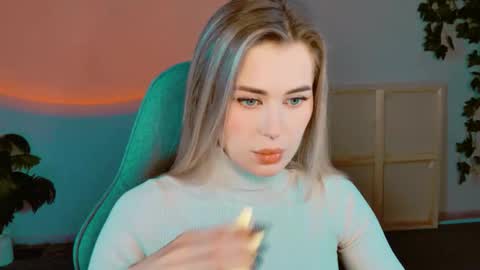 Adel online show from October 23, 2:40 pm