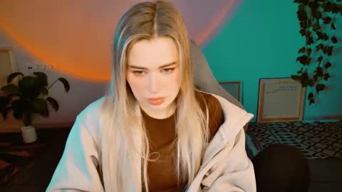 Adel online show from October 22, 2:30 pm