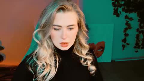 Adel online show from October 26, 1:12 pm