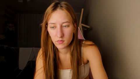 Adell online show from March 5, 10:30 pm