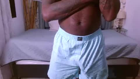 ades_stn online show from October 28, 2:12 am