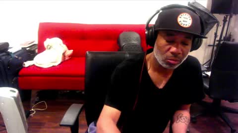 adick_ting online show from December 26, 2:33 am