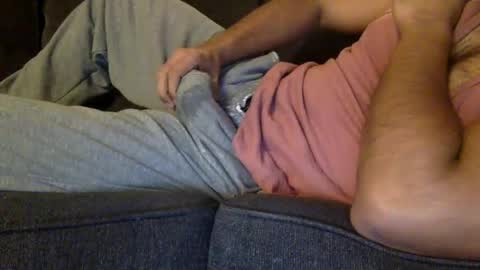 Snapshot of adipoli710 chatting on December 6, 1:24 am horny kinky daddy online show from December 6, 1:24 am