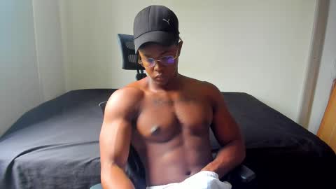Adonis Knight  online show from February 13, 12:43 pm