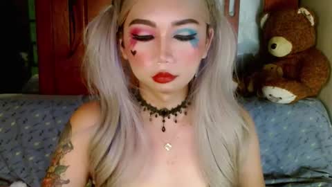 Snapshot of adorableslutxxx chatting on January 31, 1:11 am jasmine online show from January 31, 1:11 am