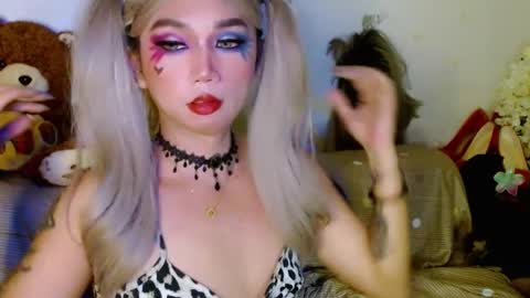 Snapshot of adorableslutxxx chatting on February 23, 11:36 pm jasmine online show from February 23, 11:36 pm