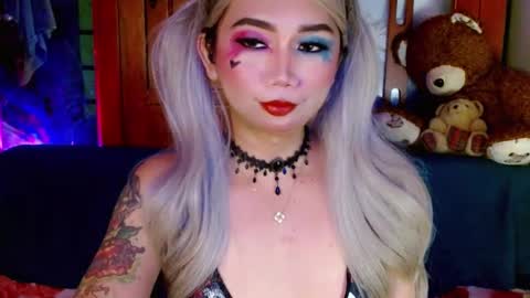 Snapshot of adorableslutxxx chatting on January 23, 11:36 pm jasmine online show from January 23, 11:36 pm