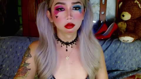 Snapshot of adorableslutxxx chatting on January 28, 8:26 pm jasmine online show from January 28, 8:26 pm