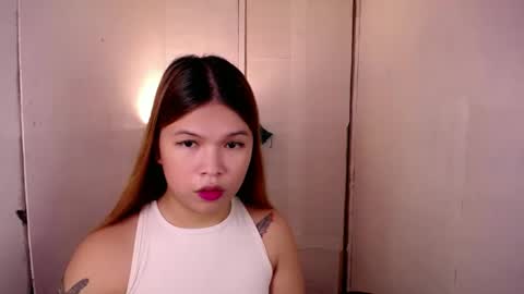 adorabletsforyouxx online show from February 7, 4:46 pm