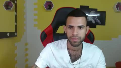 adri_sexboy online show from January 30, 4:34 pm