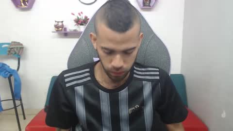 adri_sexboy online show from March 4, 4:41 pm