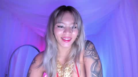 Snapshot of adria_ross chatting on March 9, 6:54 pm Adriana online show from March 9, 6:54 pm