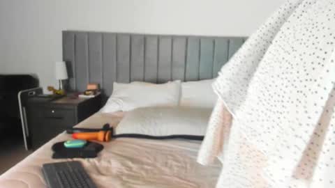 Adriana online show from September 22, 3:32 am