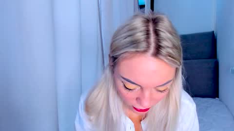 Adriana online show from February 9, 8:10 am