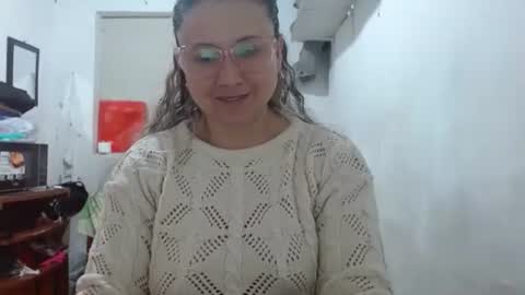 Adriana Tellez online show from January 14, 3:20 pm