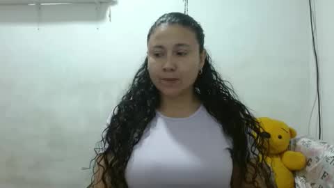 Adriana Tellez online show from September 30, 1:32 pm