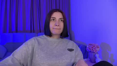 AdrianaTores online show from June 2, 7:16 pm
