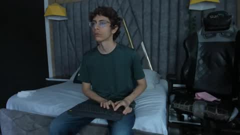 ADRIAN online show from June 3, 2:20 pm