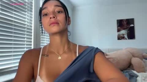 Adrianna  online show from September 26, 5:32 pm