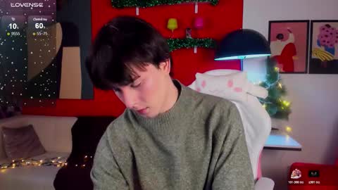 adrianoaubert online show from December 20, 10:22 am