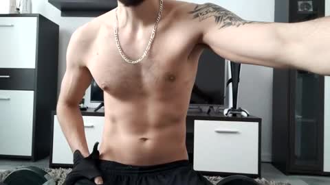 Snapshot of adrianohunt chatting on January 26, 10:34 am Adriano online show from January 26, 10:34 am
