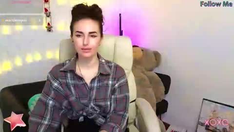Adriana online show from January 31, 5:10 pm