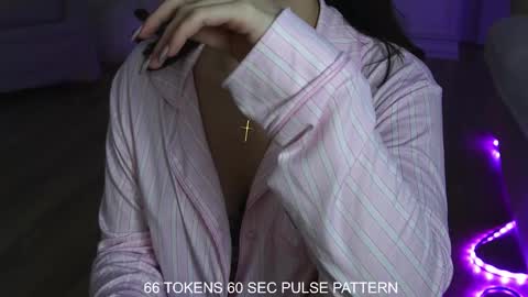 Snapshot of aelia_anara chatting on February 12, 5:05 am Aelia online show from February 12, 5:05 am