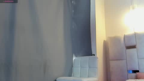 aelithescarlata online show from October 11, 2:43 pm