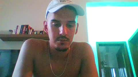 Snapshot of aelucius chatting on January 24, 9:04 pm Luci online show from January 24, 9:04 pm