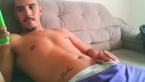 Snapshot of aelucius chatting on January 27, 4:01 pm Luci online show from January 27, 4:01 pm