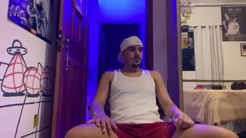 Luci online show from December 16, 1:57 am