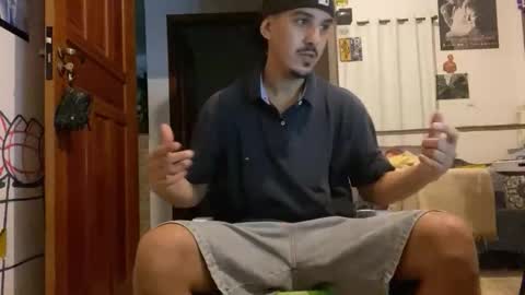 Luci online show from October 18, 2:05 am