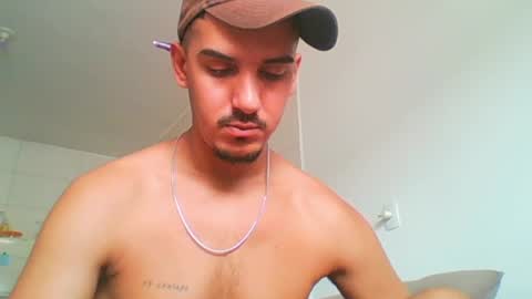 Snapshot of aelucius chatting on January 25, 6:02 pm Luci online show from January 25, 6:02 pm