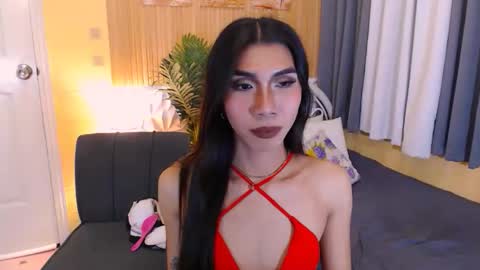 aeshamargaux online show from October 4, 7:17 am