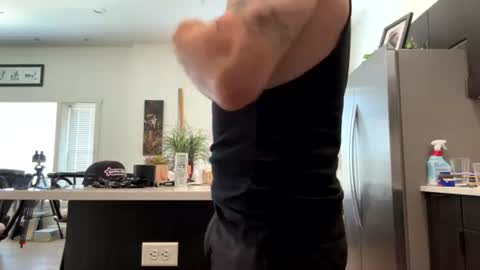 afeelyavag online show from June 23, 6:47 pm