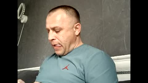 Sasha online show from March 18, 6:30 am