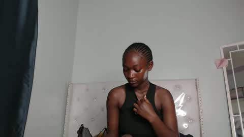 Snapshot of africanpetitequeen chatting on September 12, 10:28 am CIARA online show from September 12, 10:28 am