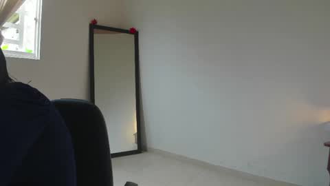 Lorena online show from April 13, 1:26 pm