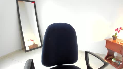 Lorena online show from March 19, 4:45 pm