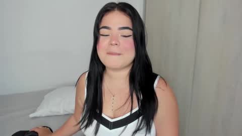 Vanessa online show from March 9, 2:39 am