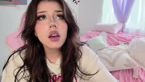 Agata online show from February 4, 9:31 pm