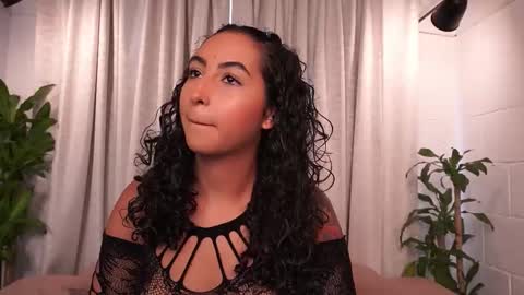 Val   inst  agatha clls online show from January 17, 7:22 pm