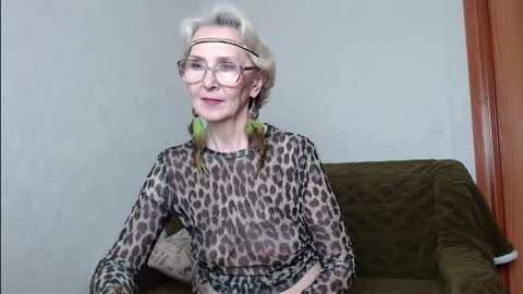 Agatha online show from November 30, 3:41 pm