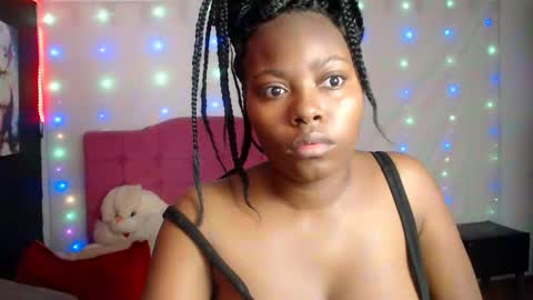 CAROLINA online show from February 18, 9:09 pm