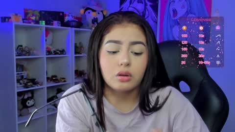 Cat online show from December 22, 7:22 am