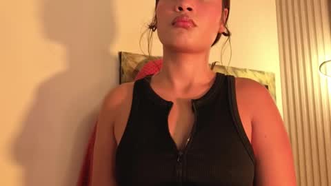 I have a name like many online show from October 1, 12:15 pm