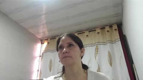 Snapshot of agel_sw1 chatting on September 17, 1:36 pm Angel online show from September 17, 1:36 pm