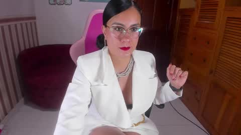 Aghata Moon online show from October 28, 3:46 pm